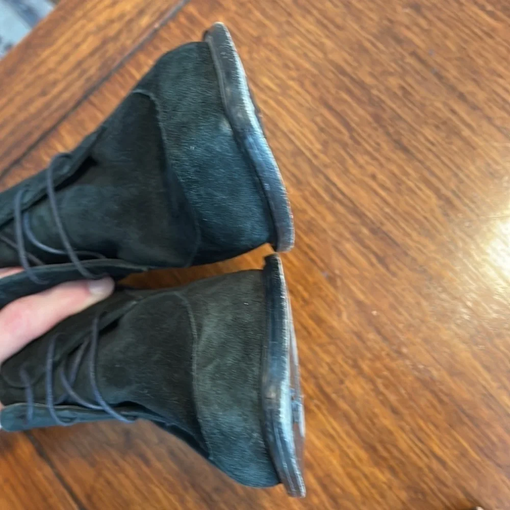 Robert Clergerie Black Suede Wedge Lace Up Pointy Toe Bootie 37.5 / 7.5.